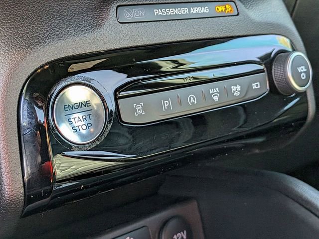 Certified 2024 Ford Escape ST-Line Elite w/ Premium Technology Package AWD/4WD image 22