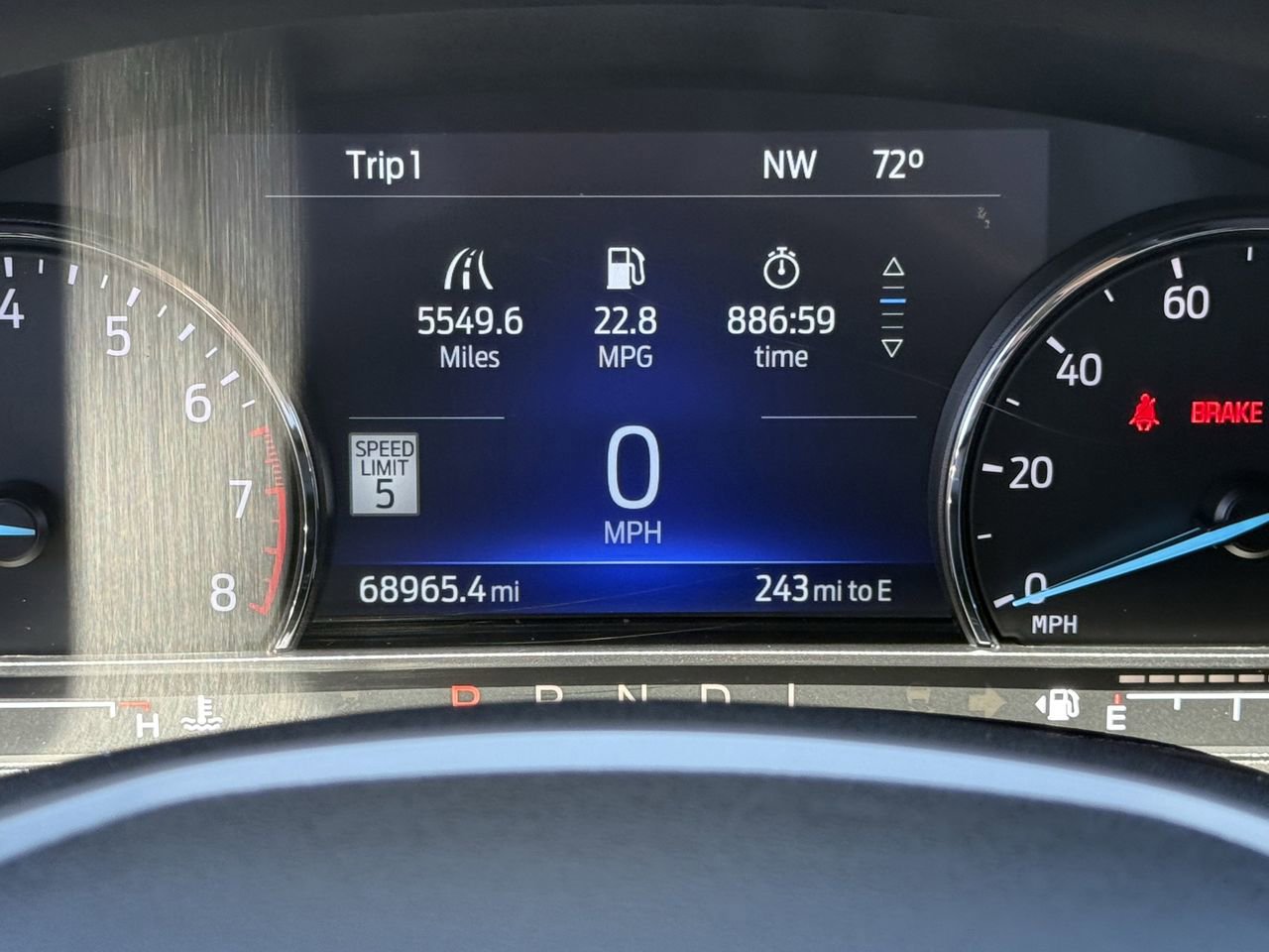 Certified 2022 Ford Explorer Limited w/ Equipment Group 301A image 15