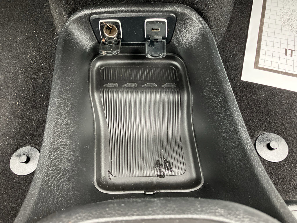 Used 2020 Chrysler Pacifica Touring-L Plus image 24