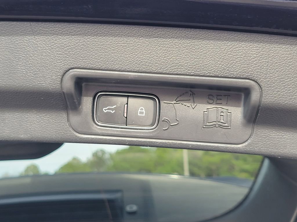 Certified 2022 Ford Explorer ST w/ Equipment Group 401A image 13