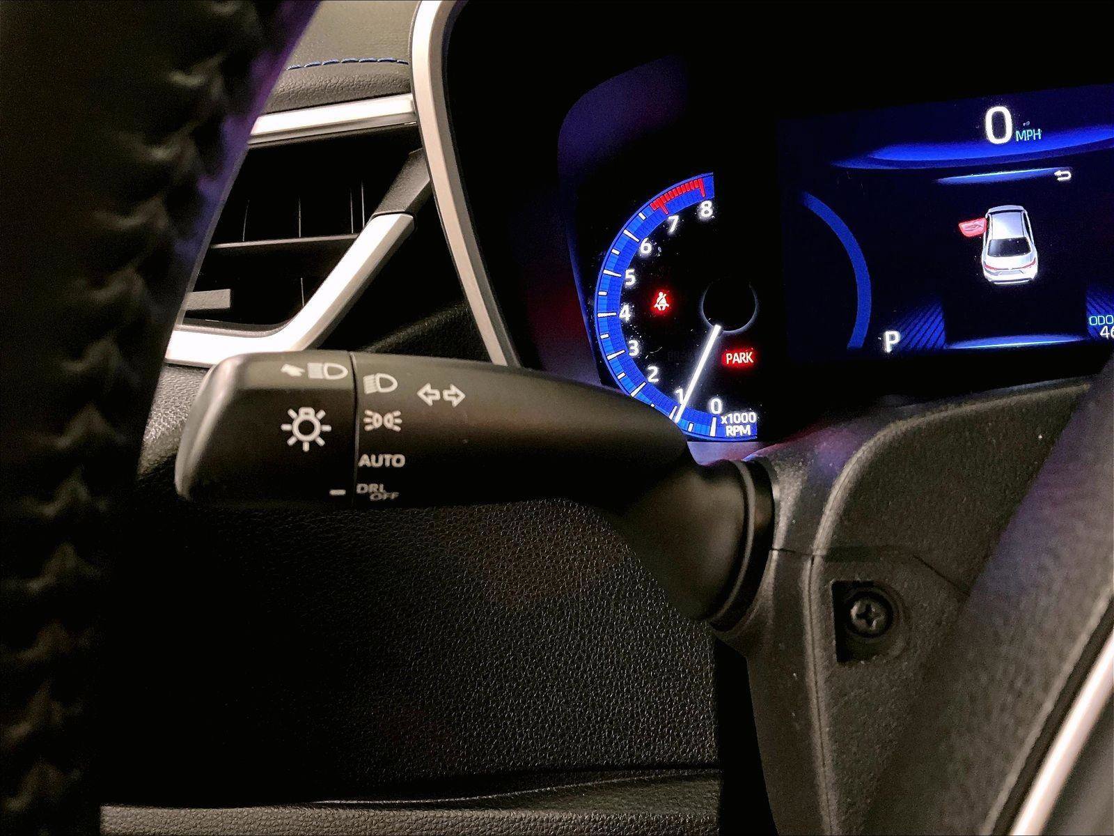 Used 2020 Toyota Corolla XSE FWD image 30