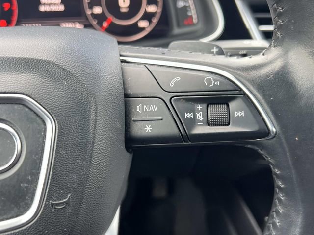 Used 2017 Audi Q7 3.0T Premium Plus w/ Premium Plus Package image 29