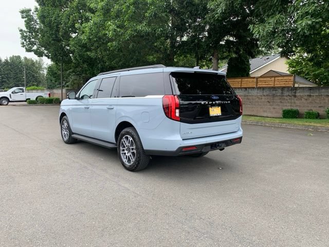 Certified 2025 Ford Expedition Max Active AWD/4WD image 3