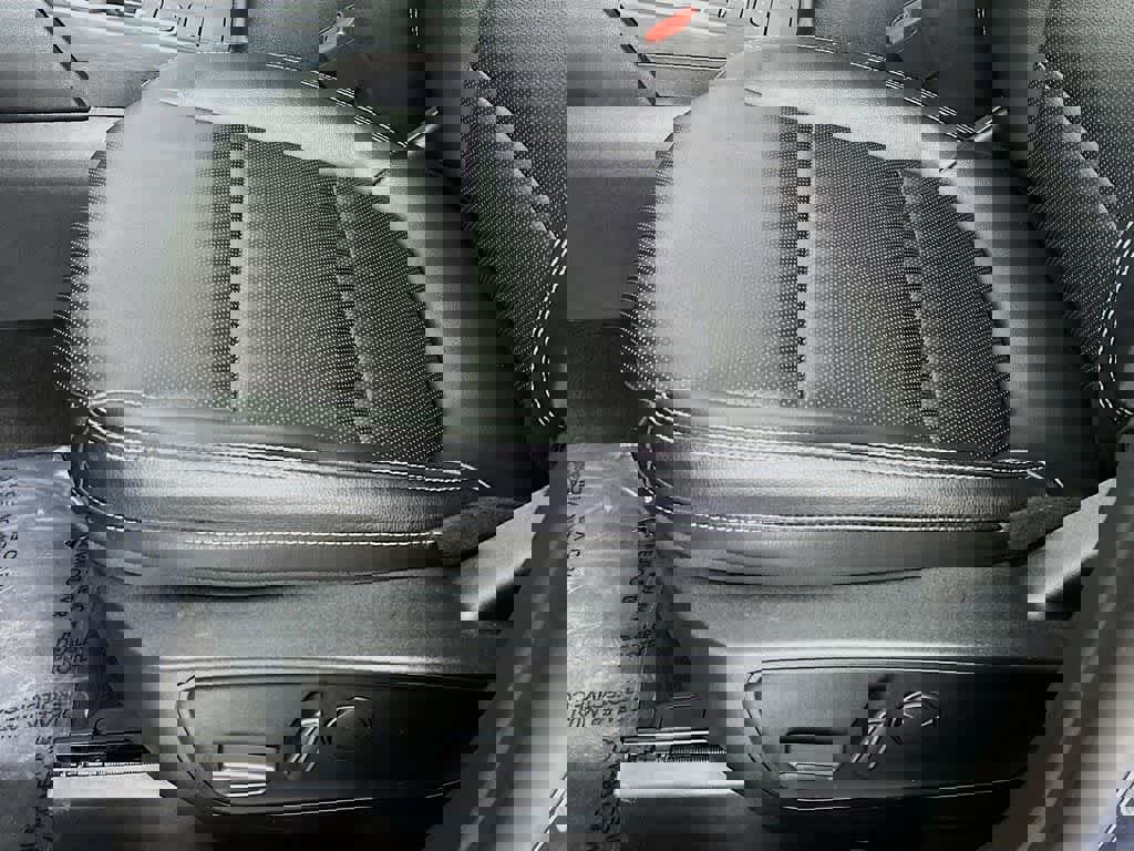 Certified 2022 Ford Escape SEL image 29