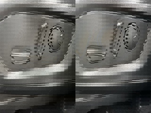 Certified 2020 Ford Explorer XLT image 4