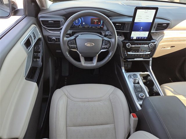 Certified 2022 Ford Explorer Platinum w/ Equipment Group 601A image 38