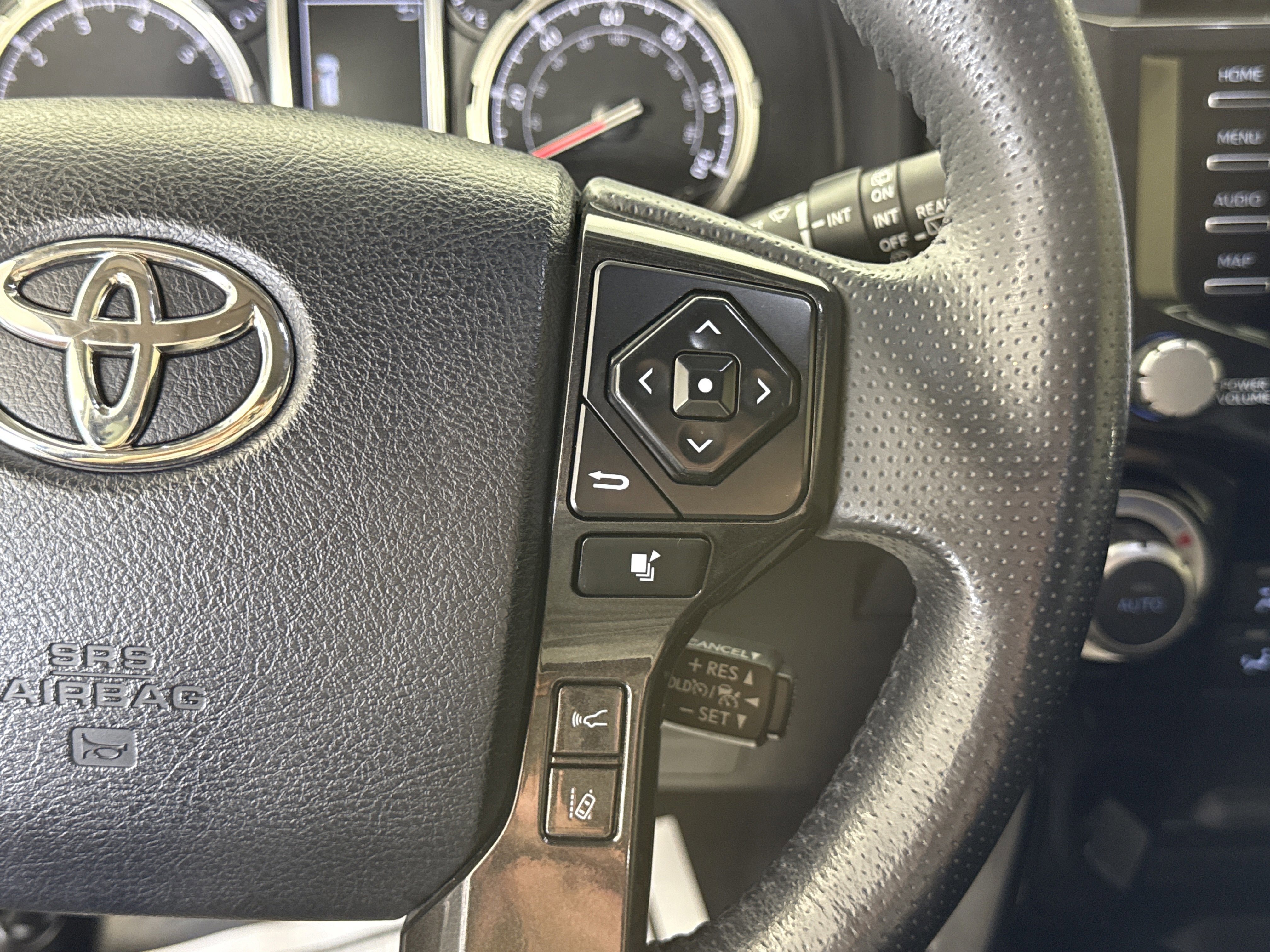 Used 2020 Toyota 4Runner TRD Pro AWD/4WD image 28