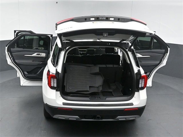 Certified 2025 Ford Explorer Active w/ Active Comfort Package image 56