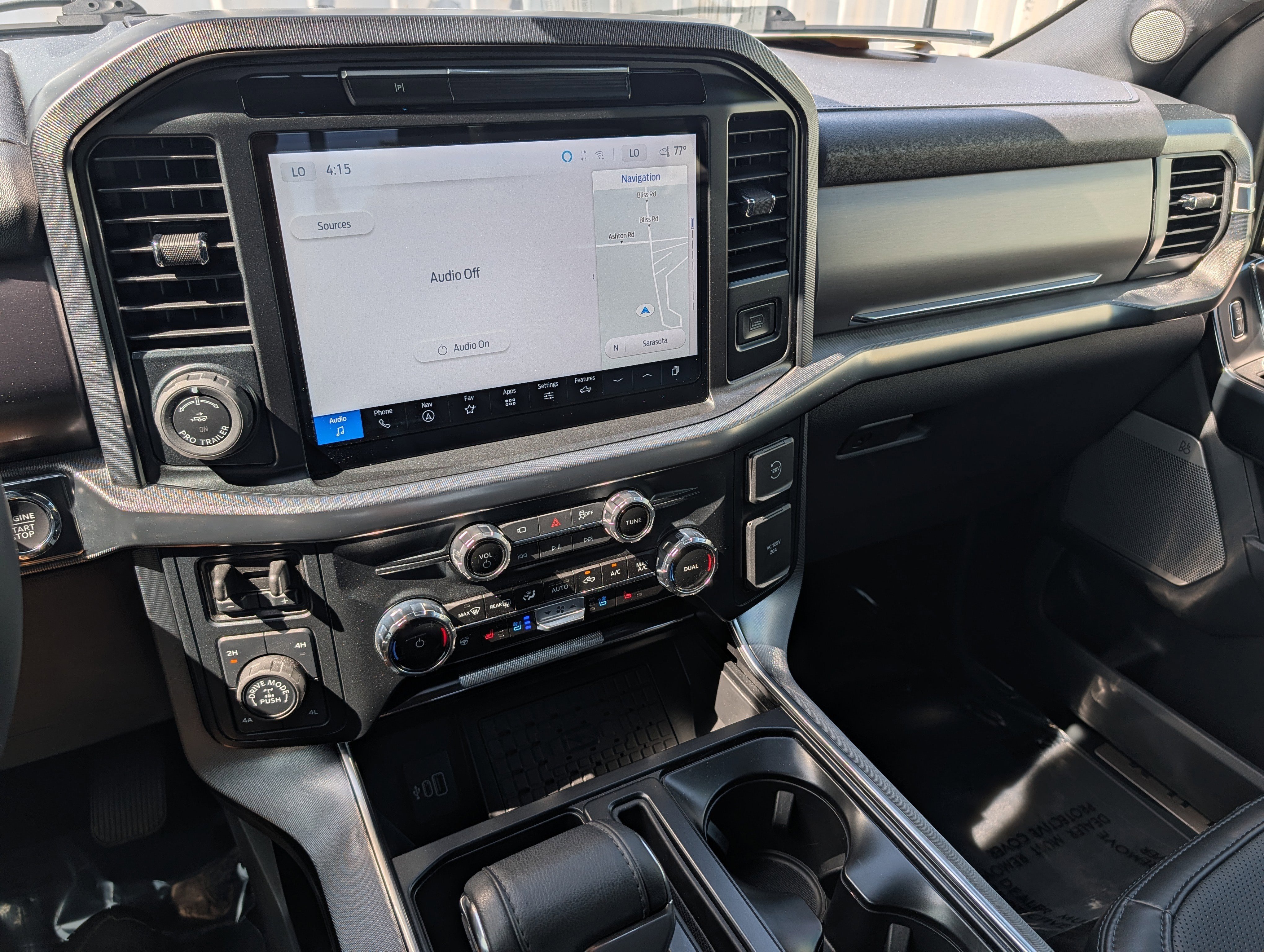 Certified 2025 Ford F150 Platinum AWD/4WD image 31