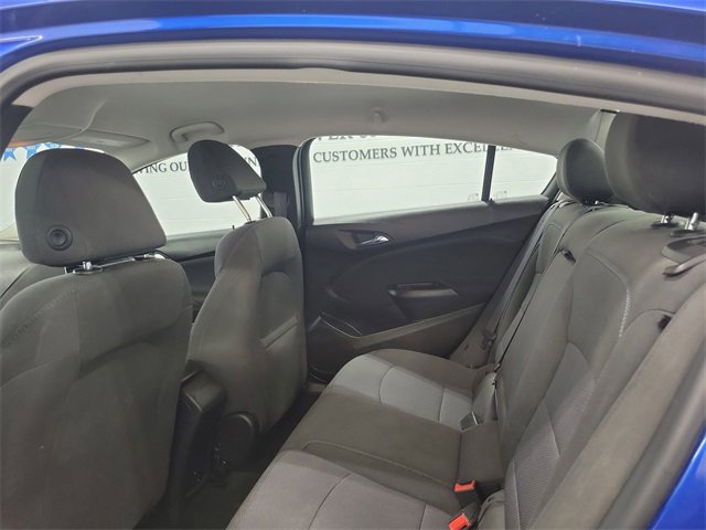 Used 2017 Chevrolet Cruze LT w/ Convenience Package image 21