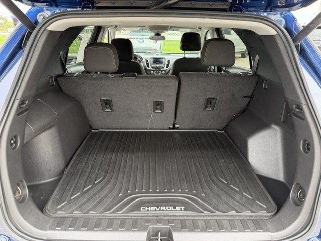 Used 2023 Chevrolet Equinox LT AWD/4WD image 31