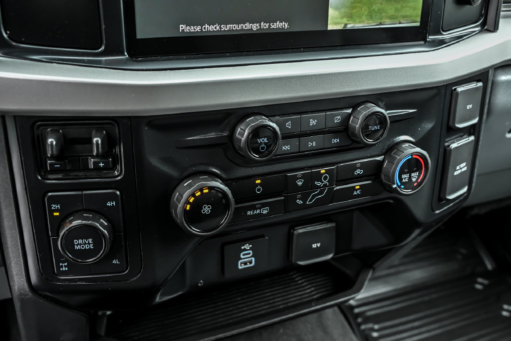 Certified 2024 Ford F250 XL w/ STX Appearance Package AWD/4WD image 22