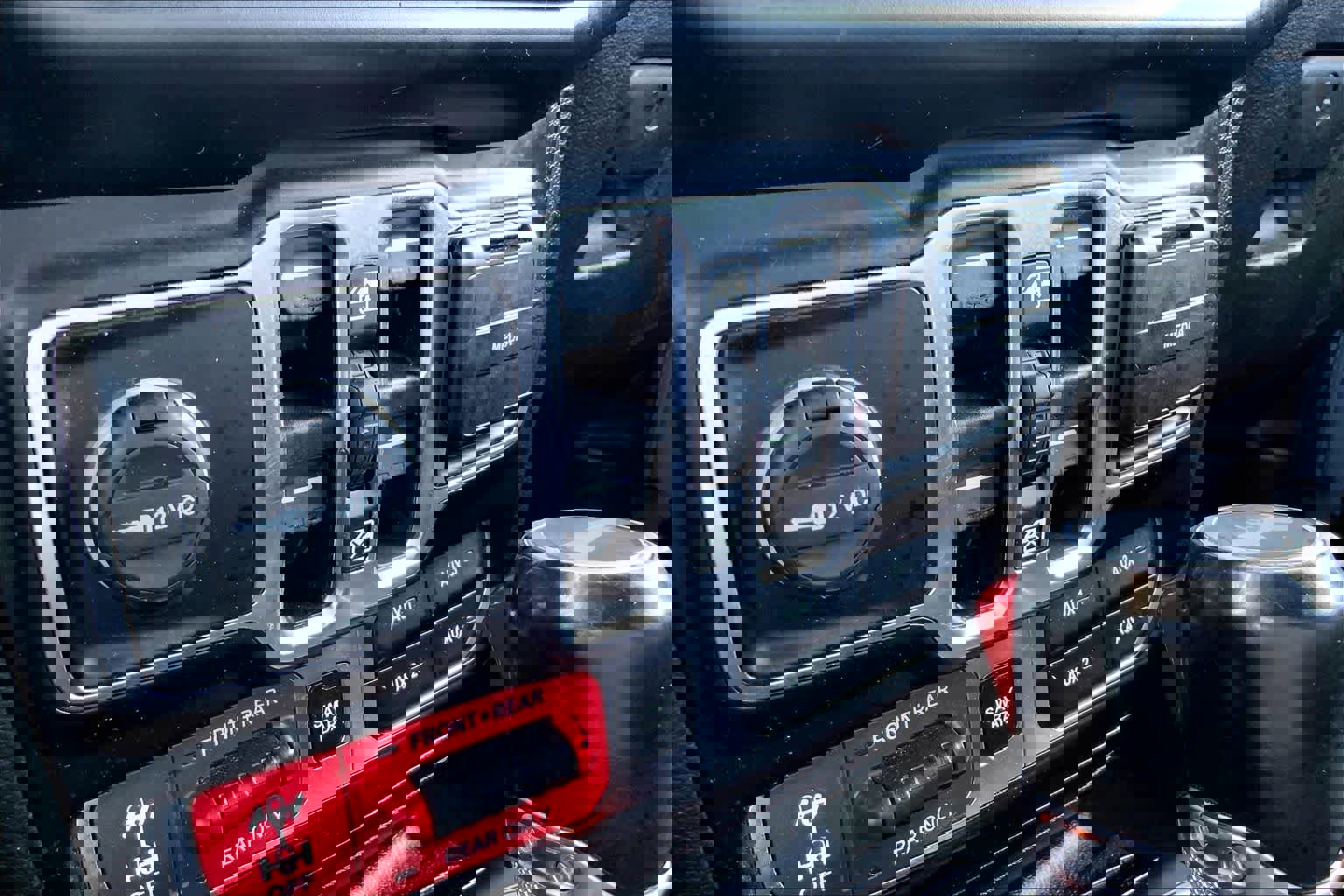 Used 2020 Jeep Wrangler Unlimited Rubicon image 34