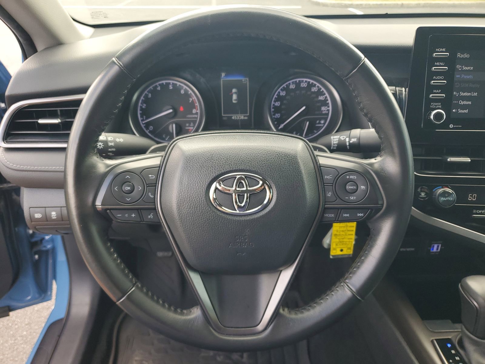 Used 2023 Toyota Camry SE FWD image 19
