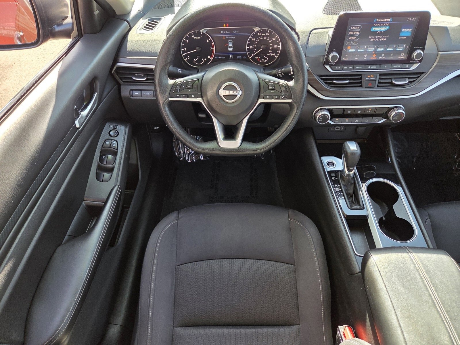 Used 2024 Nissan Altima 2.5 SV image 12