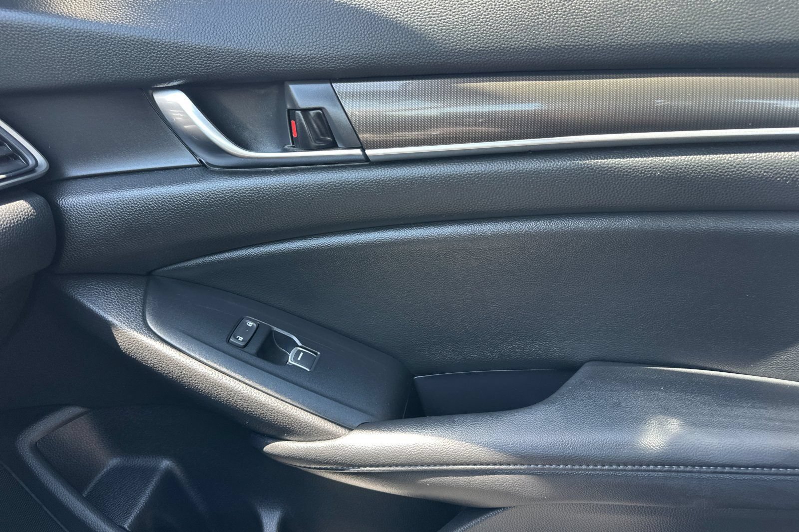 Used 2022 Honda Accord Sport Special Edition image 17