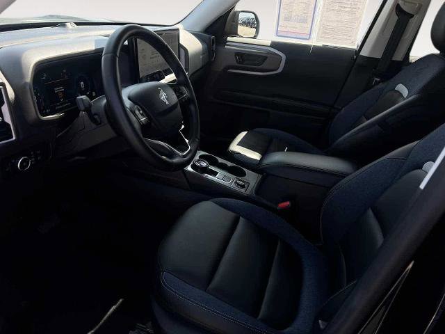 Certified 2025 Ford Bronco Sport Outer Banks w/ Outer Banks Tech Package+ AWD/4WD image 12
