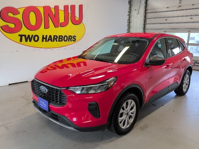 Certified 2024 Ford Escape Active AWD/4WD image 1