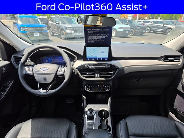 Certified 2022 Ford Escape SEL w/ Technology Package AWD/4WD image 3