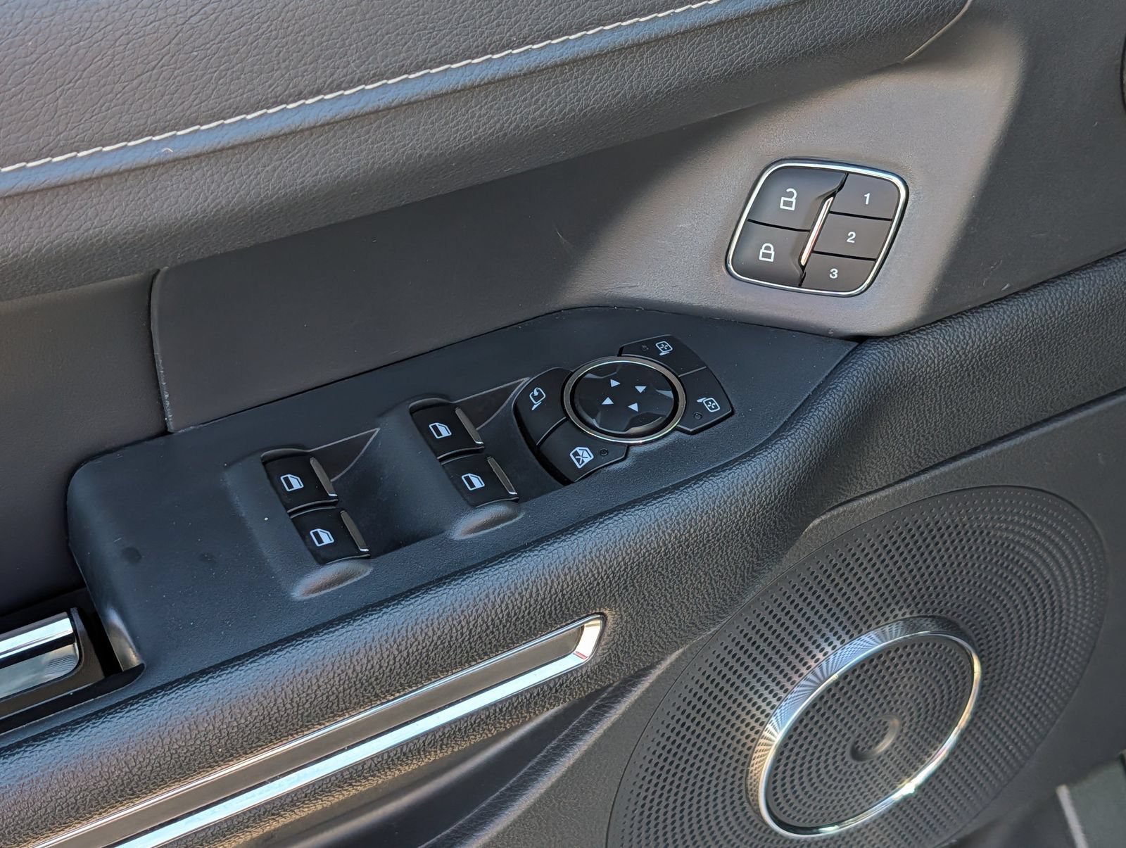 Certified 2024 Ford Expedition XLT AWD/4WD image 19