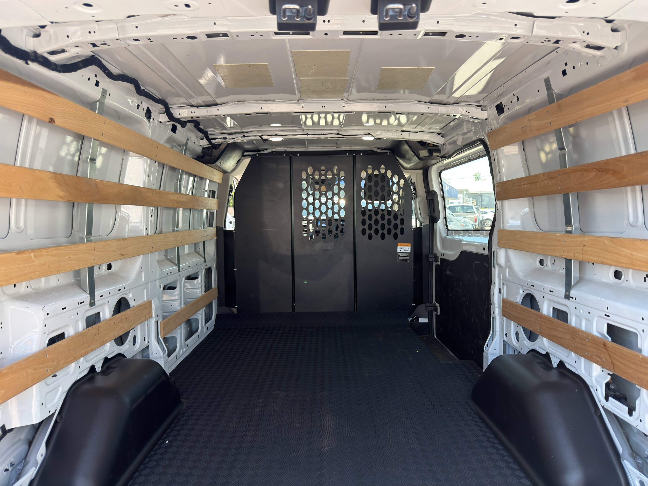 Certified 2025 Ford Transit 250 Low Roof w/ Exterior Upgrade Package RWD image 7