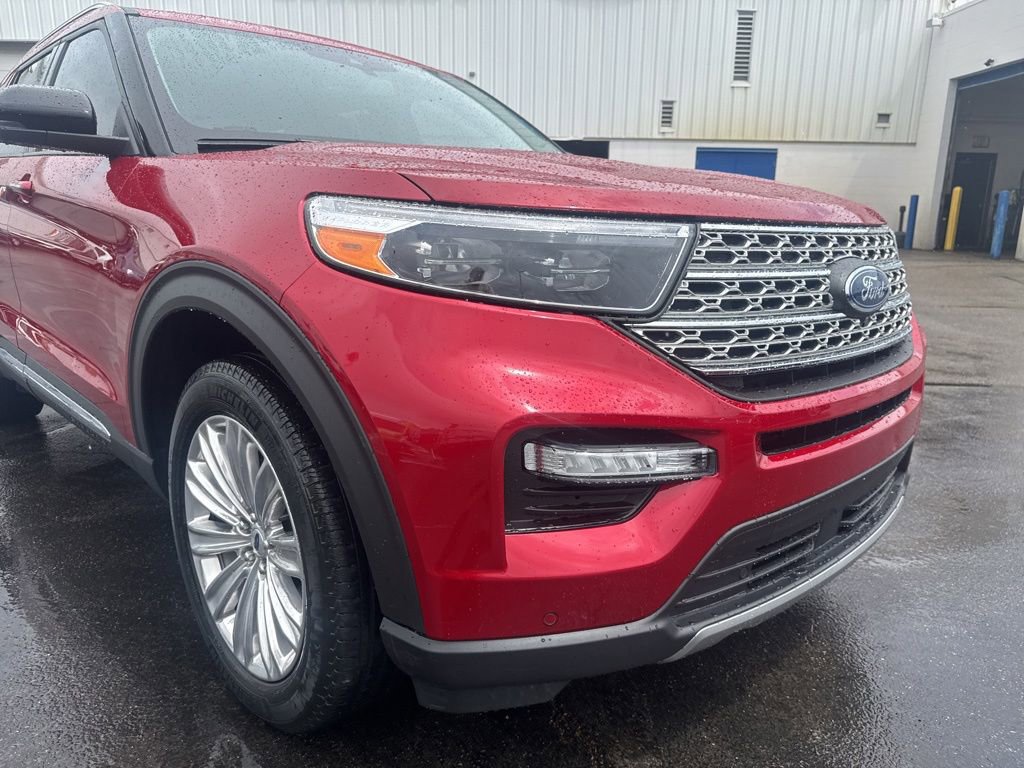 Certified 2023 Ford Explorer Limited w/ Equipment Group 301A AWD/4WD image 14