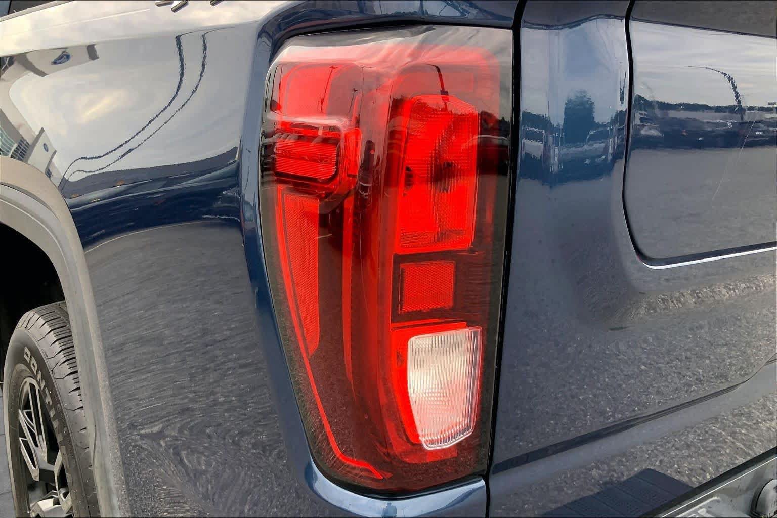 Used 2021 GMC Sierra 1500 Elevation AWD/4WD image 26