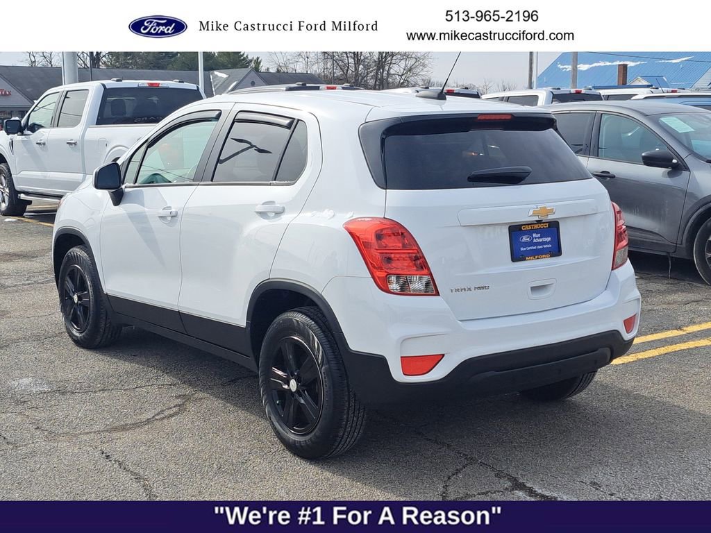 Used 2022 Chevrolet Trax LS w/ Tint and Cruise Package image 5