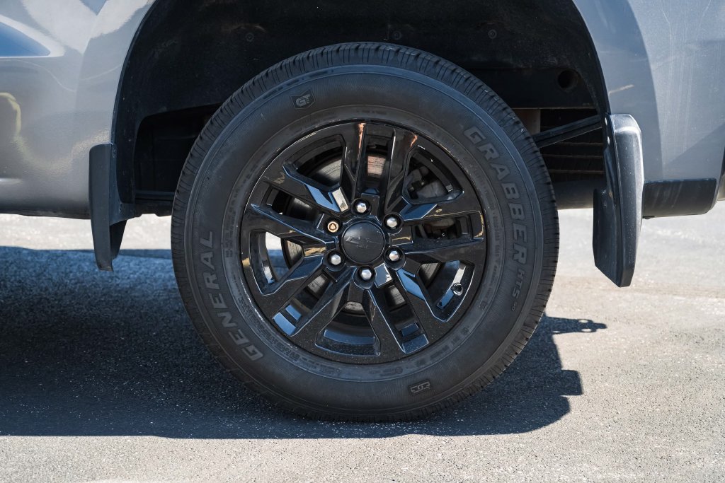 Used 2022 Chevrolet Silverado 1500 RST w/ Z71 Off-Road Package AWD/4WD image 30