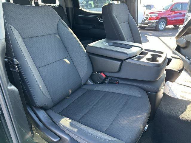 Used 2025 Chevrolet Silverado 1500 LT image 16