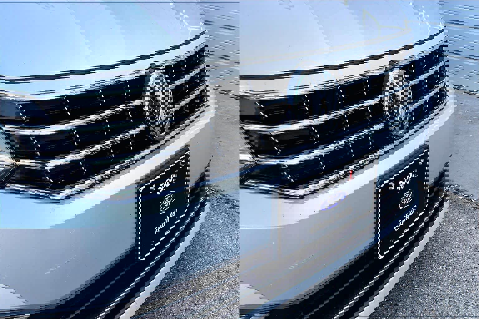 Used 2018 Volkswagen Passat 2.0T SE image 31