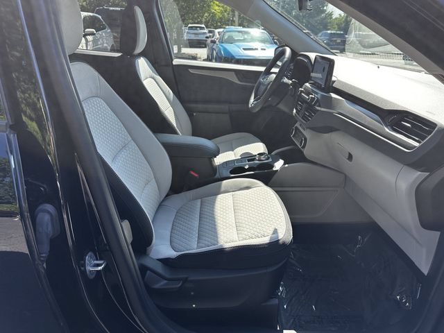 Certified 2023 Ford Escape Active AWD/4WD image 34
