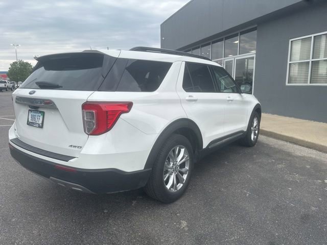 Certified 2021 Ford Explorer XLT w/ Equipment Group 202A AWD/4WD image 5