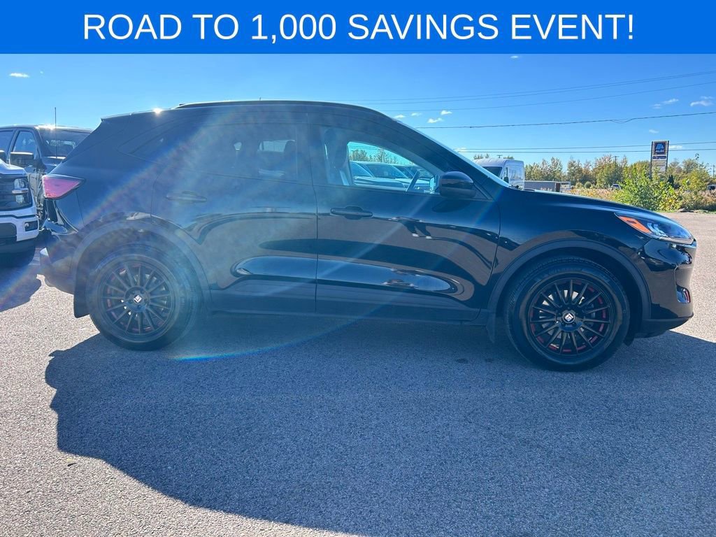 Certified 2020 Ford Escape SEL image 7