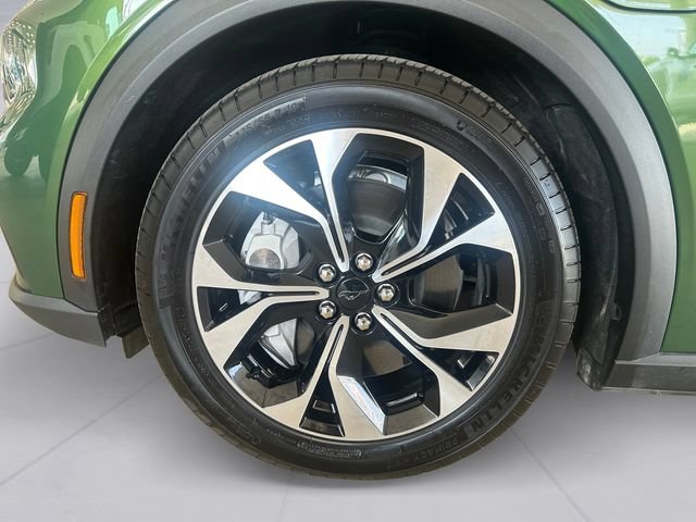 Certified 2025 Ford Mustang Mach-E Select w/ Comfort Package Lite RWD image 9