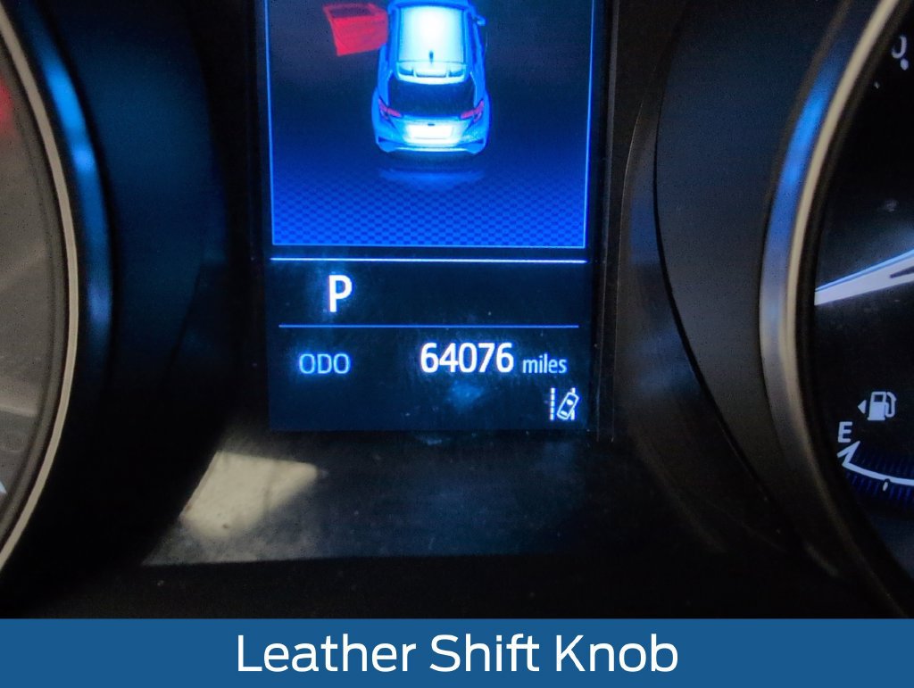 Used 2019 Toyota C-HR XLE FWD image 24