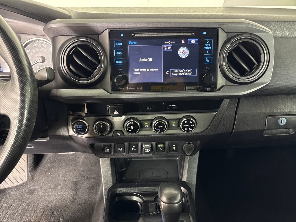 Used 2018 Toyota Tacoma TRD Off-Road w/ Technology Package AWD/4WD image 26