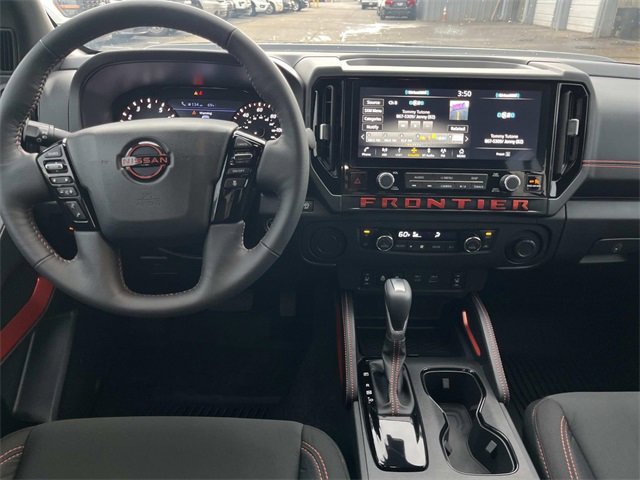 Used 2025 Nissan Frontier Pro-X w/ Pro Convenience Package image 13