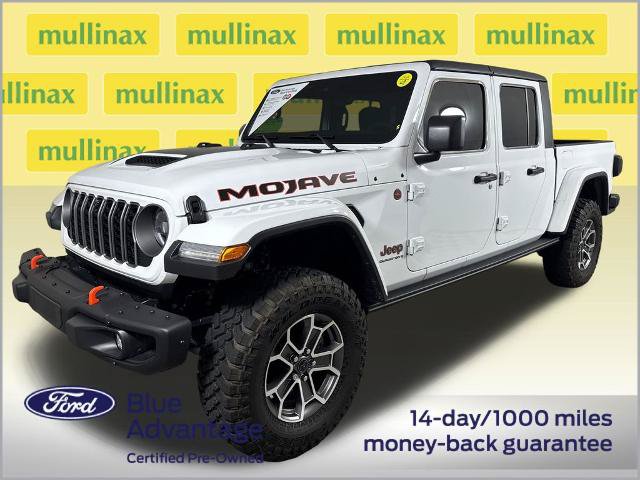 Used 2025 Jeep Gladiator Mojave w/ Steel Bumper Group AWD/4WD image 14