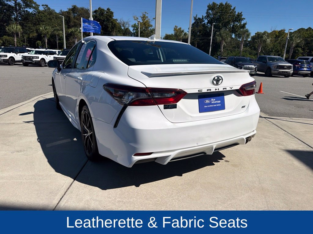 Used 2024 Toyota Camry SE FWD image 5