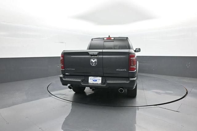 Used 2022 RAM 1500 Limited w/ Body Color Bumper Group AWD/4WD image 7