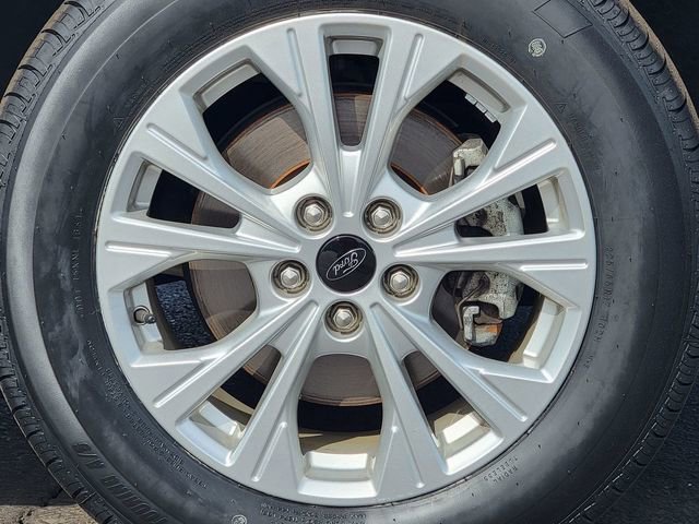 Certified 2023 Ford Escape Active AWD/4WD image 17