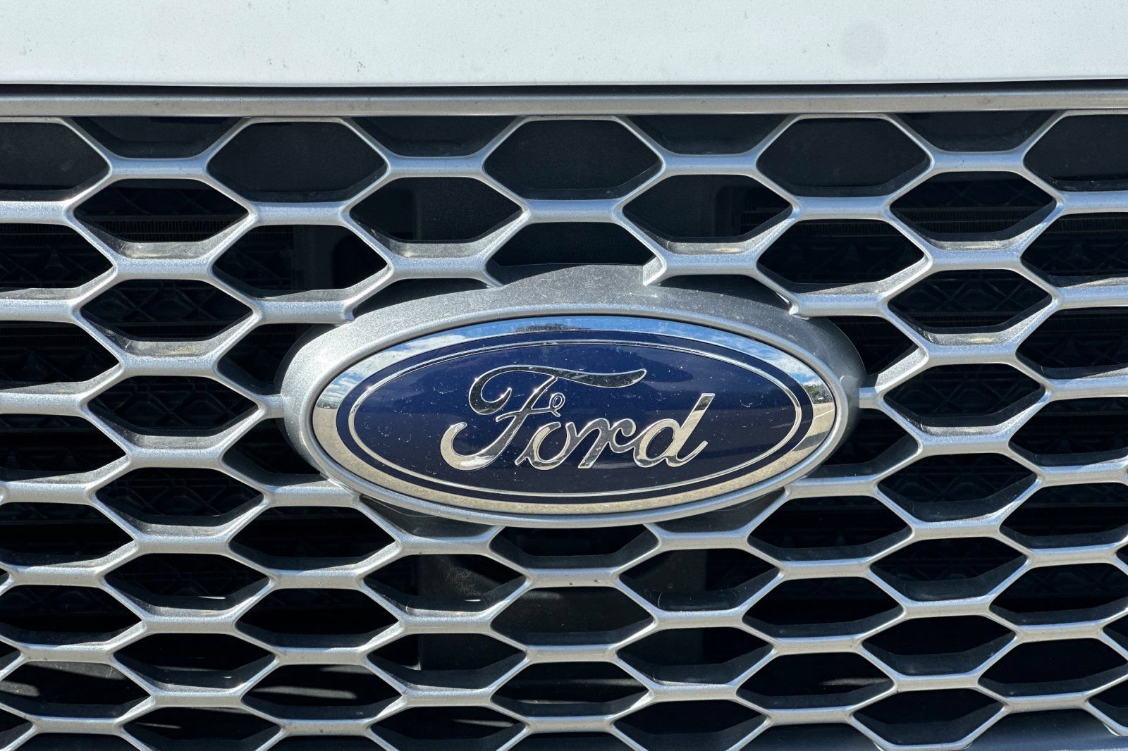 Certified 2024 Ford Edge SEL AWD/4WD image 46