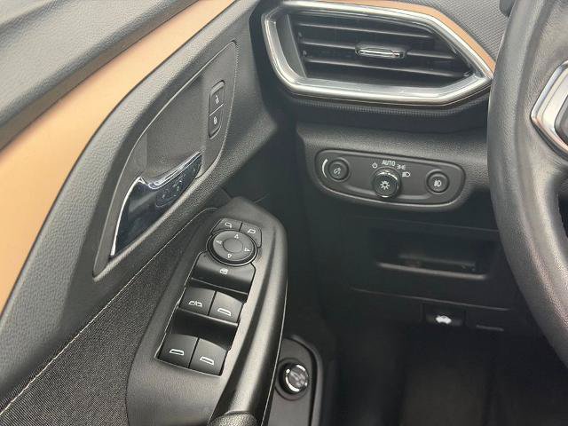 Used 2023 Chevrolet TrailBlazer ACTIV w/ Sun and Liftgate Package FWD image 19