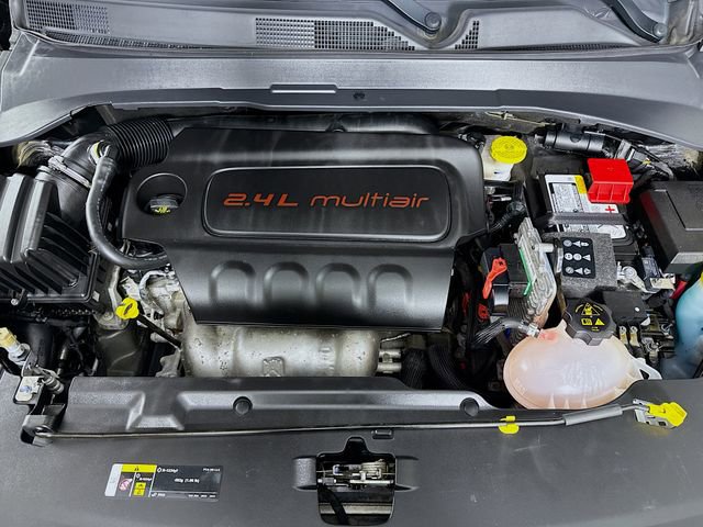 Used 2022 Jeep Compass Latitude image 27