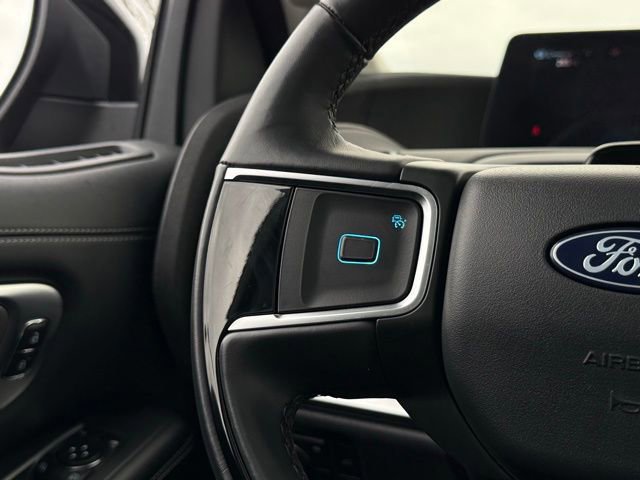 Certified 2025 Ford Expedition Max Platinum AWD/4WD image 22