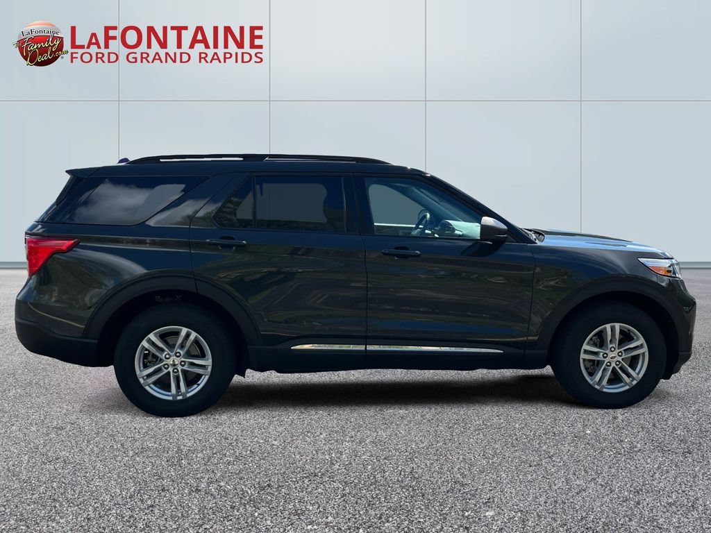 Certified 2024 Ford Explorer XLT w/ Equipment Group 202A AWD/4WD image 8