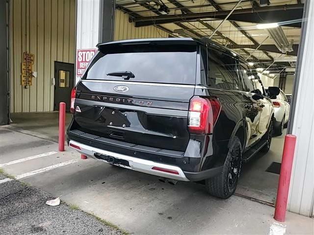Certified 2024 Ford Expedition Timberline AWD/4WD image 7