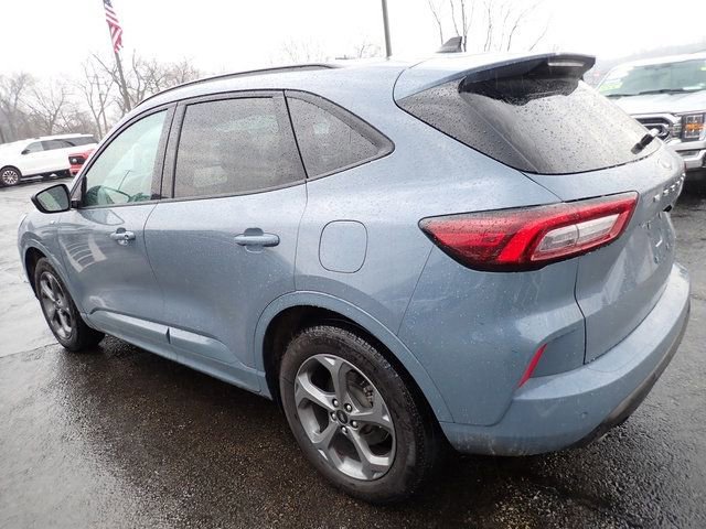 Certified 2024 Ford Escape ST-Line w/ Tech Pack #1 image 5