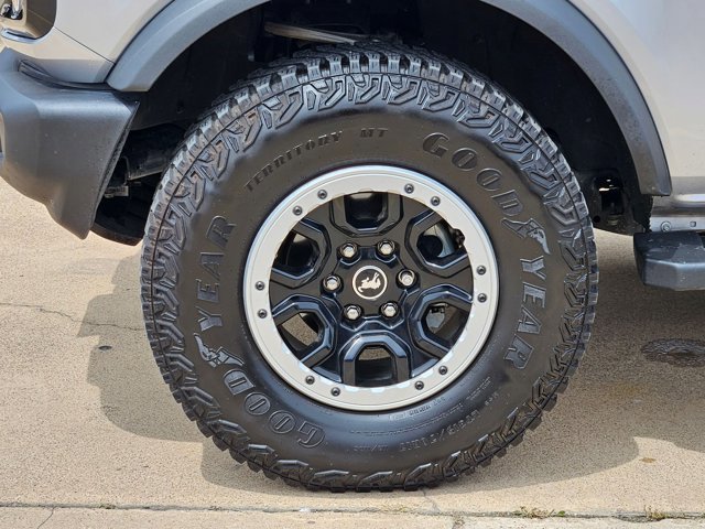 Certified 2024 Ford Bronco Outer Banks w/ Sasquatch Package AWD/4WD image 24